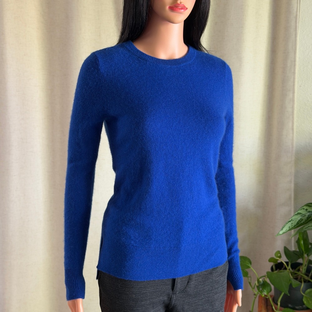 Royal Blue 100% Cashmere Crew Neck Sweater Womens XS Quiet Luxury Preppy Halogen